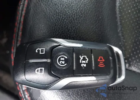 2016 Ford Explorer Sport из США, поврежденный, VIN 1FM5K8GTXGGC84149